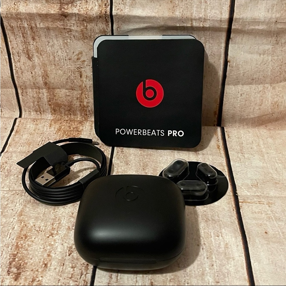 Beats by Dre Powerbeats Pro